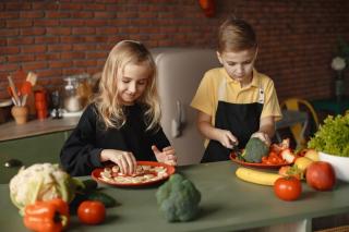 Recomendaciones sobre alimentación durante el confinamiento por la COVID-19 para niños con ECM